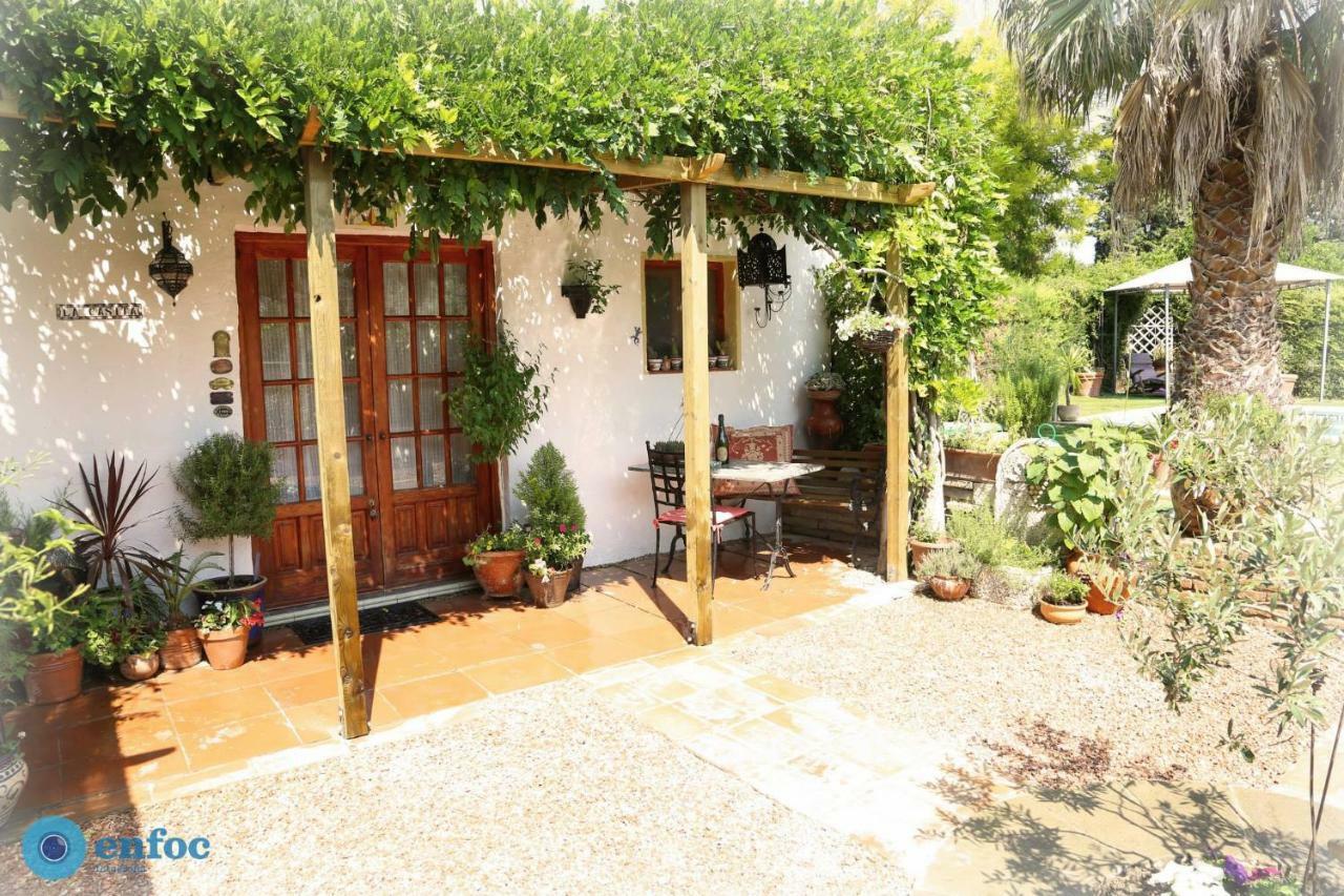 River Ebro Holidays Tivenys Экстерьер фото